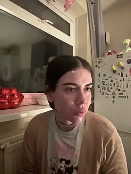 valentinalamont online show from 09/09/25, 03:28