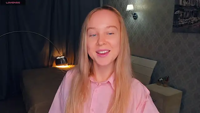 SoonMoor online show from 11/16/25, 05:07