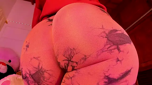 Snapshot of Gabby_Haze chatting on 05/15/26, 11:23 Gabby Haze online show from 05/15/26, 11:23