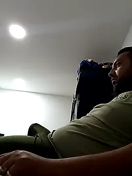 angelitocalientico online show from 10/01/25, 02:39