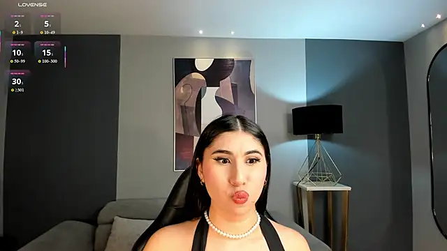 MayaMoretti  online show from 07/14/26, 02:05