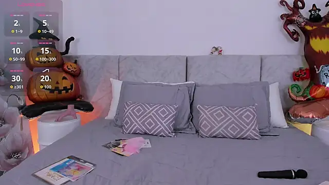 GinebraBrown online show from 10/15/25, 06:41