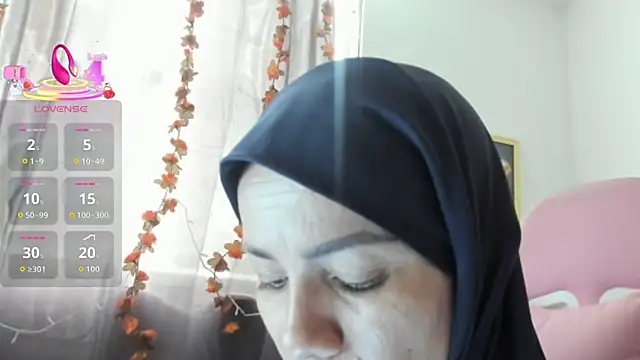 dalila kemur online show from 02/19/26, 09:33