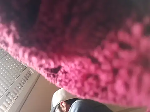 BeakedMezuza online show from 11/29/25, 12:30