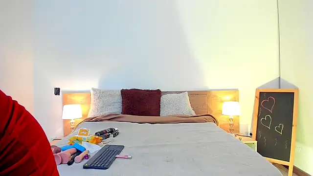 Parys Hot online show from 09/10/25, 04:01