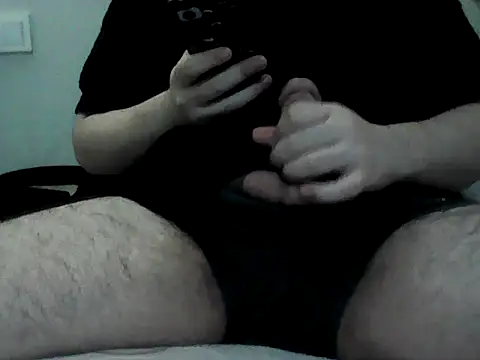 Snapshot of modelboy01 chatting on 11/06/25, 09:59 modelboy01 online show from 11/06/25, 09:59