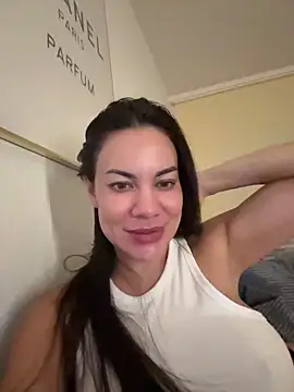 SweetMeiiii online show from 09/09/25, 08:19