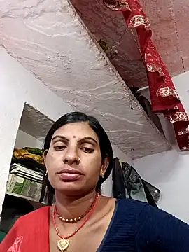 Snapshot of Mansi_ji chatting on 10/15/25, 03:23 Mansi ji online show from 10/15/25, 03:23