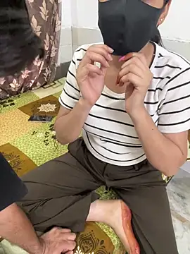 Sex Queen aaraya online show from 05/29/26, 08:23