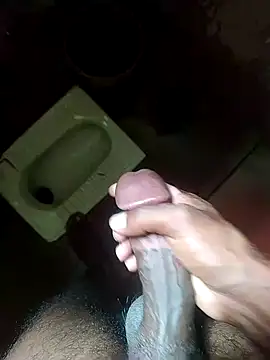 Snapshot of Remo20001 chatting on 03/06/26, 08:22 Remo20001 online show from 03/06/26, 08:22