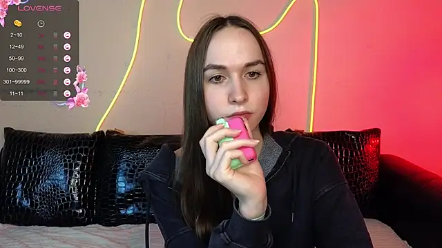 Angeel Kate online show from 09/10/25, 04:18