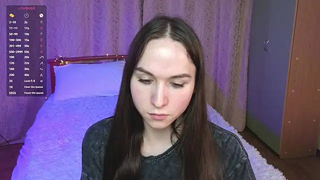 Angeel Kate online show from 03/29/26, 04:51