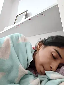 Hot-Soniya2 online show from 10/03/25, 03:58