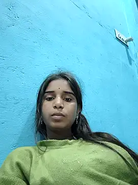 Hot-Soniya2 online show from 12/23/25, 02:53