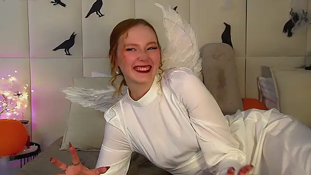 AgataFoxley online show from 10/25/25, 06:43