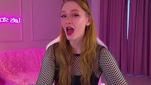 AgataFoxley online show from 01/18/26, 06:28