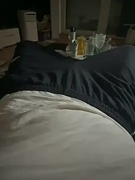 Snapshot of ohyesd4ddy chatting on 09/24/25, 09:01 ohyesd4ddy online show from 09/24/25, 09:01