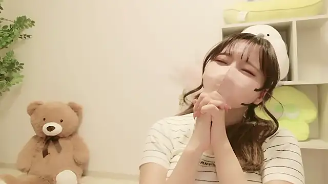 JP Momo o0 online show from 09/13/25, 11:10