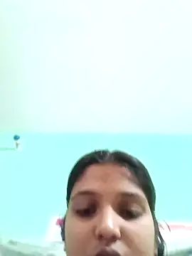 Snapshot of Palak-Sharma chatting on 05/08/26, 03:06 Palak-Sharma online show from 05/08/26, 03:06