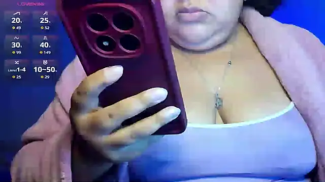 xlatinastar online show from 06/23/26, 12:08