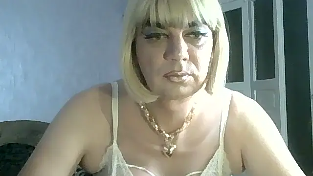 NiraFrost online show from 10/19/25, 05:46