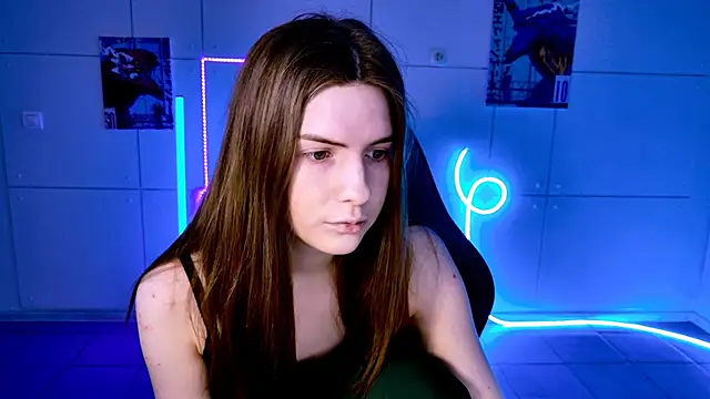 AliceCUNTach online show from 10/03/25, 05:04