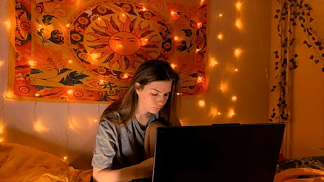 AliceCUNTach online show from 02/15/26, 05:04