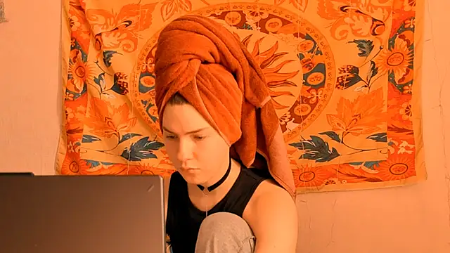 AliceCUNTach online show from 05/30/26, 05:04