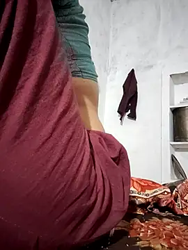 Snapshot of Hot_lali_555 chatting on 09/17/25, 12:23 Hot lali 555 online show from 09/17/25, 12:23