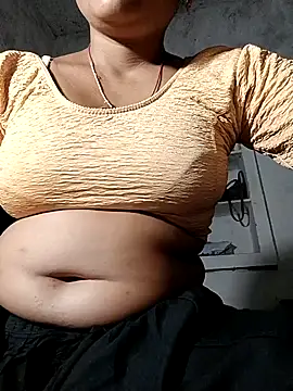 Snapshot of Hot_lali_555 chatting on 09/19/25, 11:49 Hot lali 555 online show from 09/19/25, 11:49