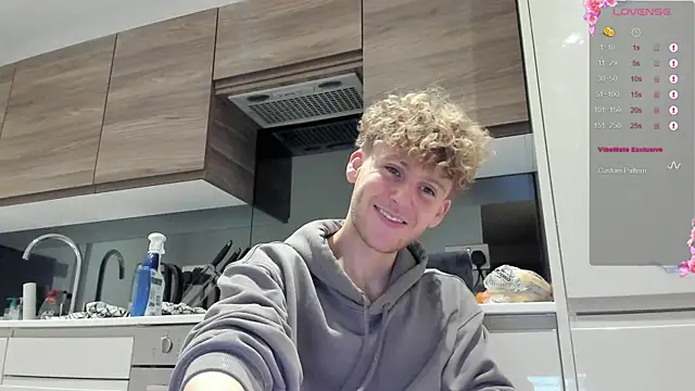 DominantAlex18 online show from 11/19/25, 09:59