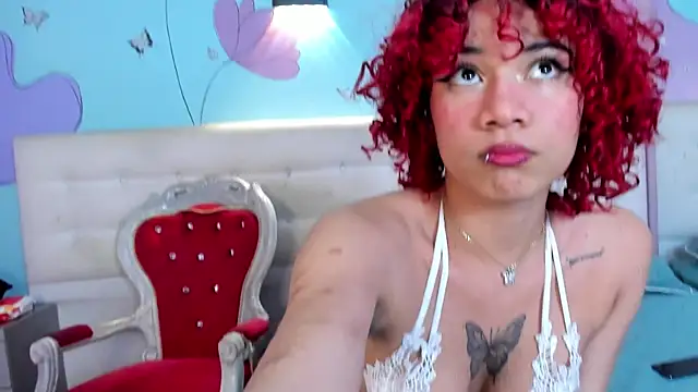 caroliine fox   online show from 10/01/25, 08:04