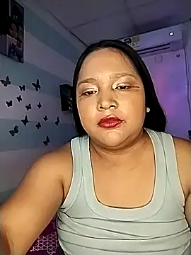 Snapshot of Angelly_ricura chatting on 09/15/25, 02:17 Angelly ricura online show from 09/15/25, 02:17