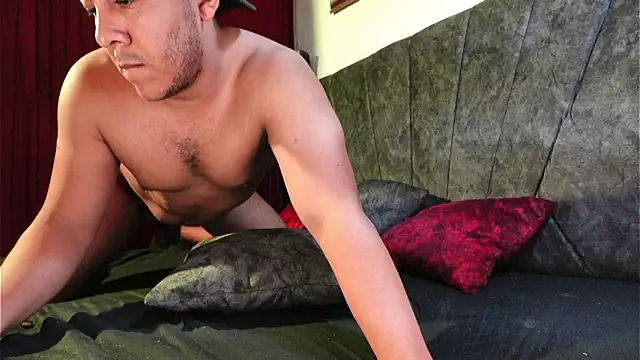 Misterjhons2 online show from 04/10/26, 07:07