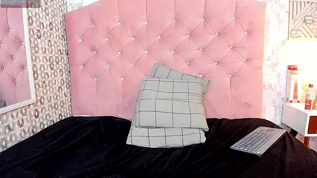 arion sherwind online show from 11/04/25, 08:13