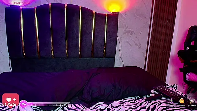 Snapshot of Aria__Lakshmi chatting on 10/21/25, 06:14 Aria  Lakshmi online show from 10/21/25, 06:14