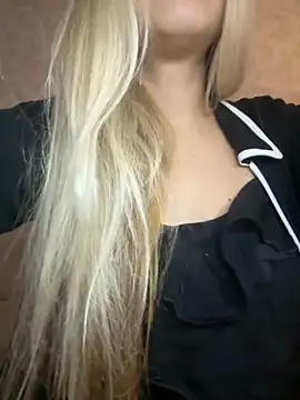 Nikihot   online show from 10/09/25, 10:46