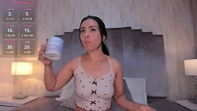 salma lutz online show from 03/28/26, 12:38