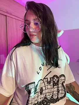 Angeldusttt online show from 04/02/26, 12:30