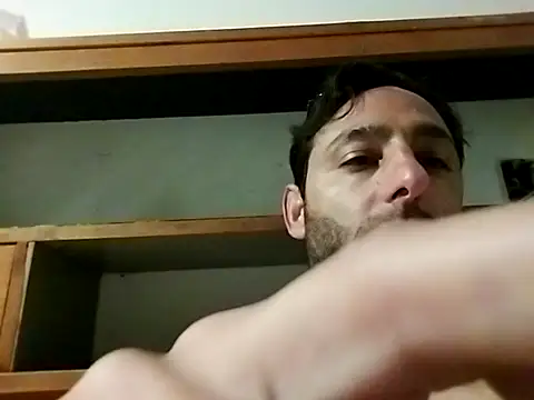 JONATAN ACA ESTOY online show from 10/10/25, 06:45