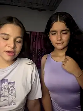 Ashley and Zoe online show from 09/25/25, 11:41