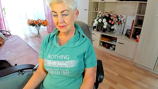 HotandMature online show from 03/23/26, 11:36