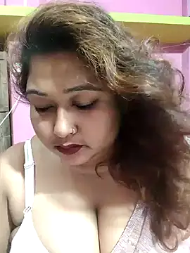 Snapshot of hotbhabhi011 chatting on 09/11/25, 12:11 hotbhabhi011 online show from 09/11/25, 12:11