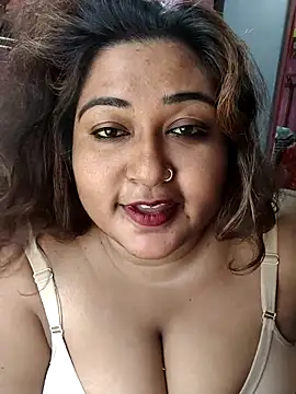 Snapshot of hotbhabhi011 chatting on 10/15/25, 05:40 hotbhabhi011 online show from 10/15/25, 05:40