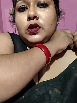 hotbhabhi011 online show from 11/21/25, 12:04