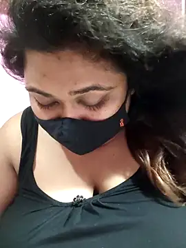 hotbhabhi011 online show from 05/18/26, 06:36