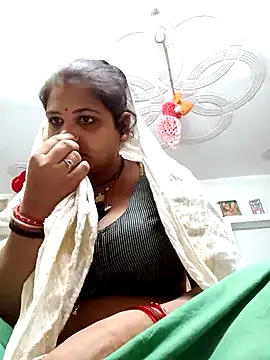 Snapshot of Rani_sahiba chatting on 10/08/25, 08:39 Rani sahiba online show from 10/08/25, 08:39