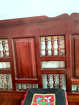 Snapshot of July-y chatting on 09/12/25, 02:22 July-y online show from 09/12/25, 02:22