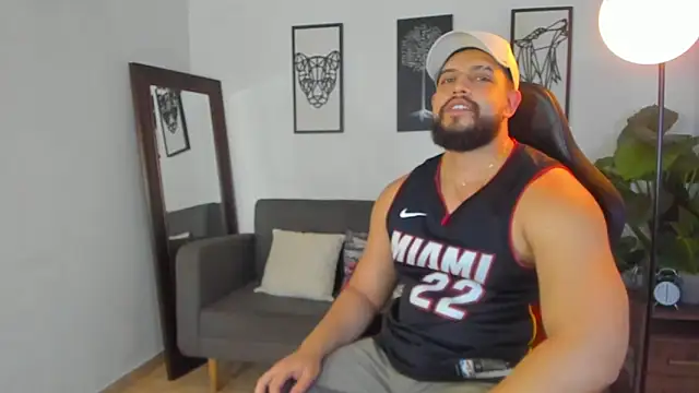 Justin kingX7 online show from 04/04/26, 01:59