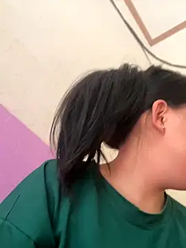 viluna online show from 11/23/25, 05:18